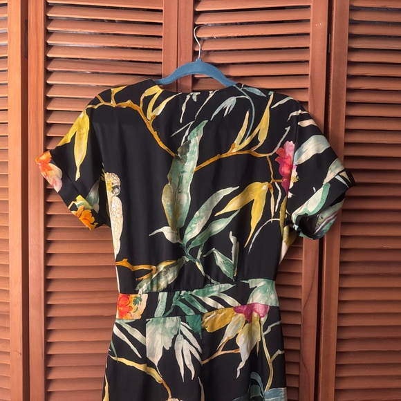 Zara Tropical RARE Jumpsuit Size M Satin Effect - Picture 3 of 9